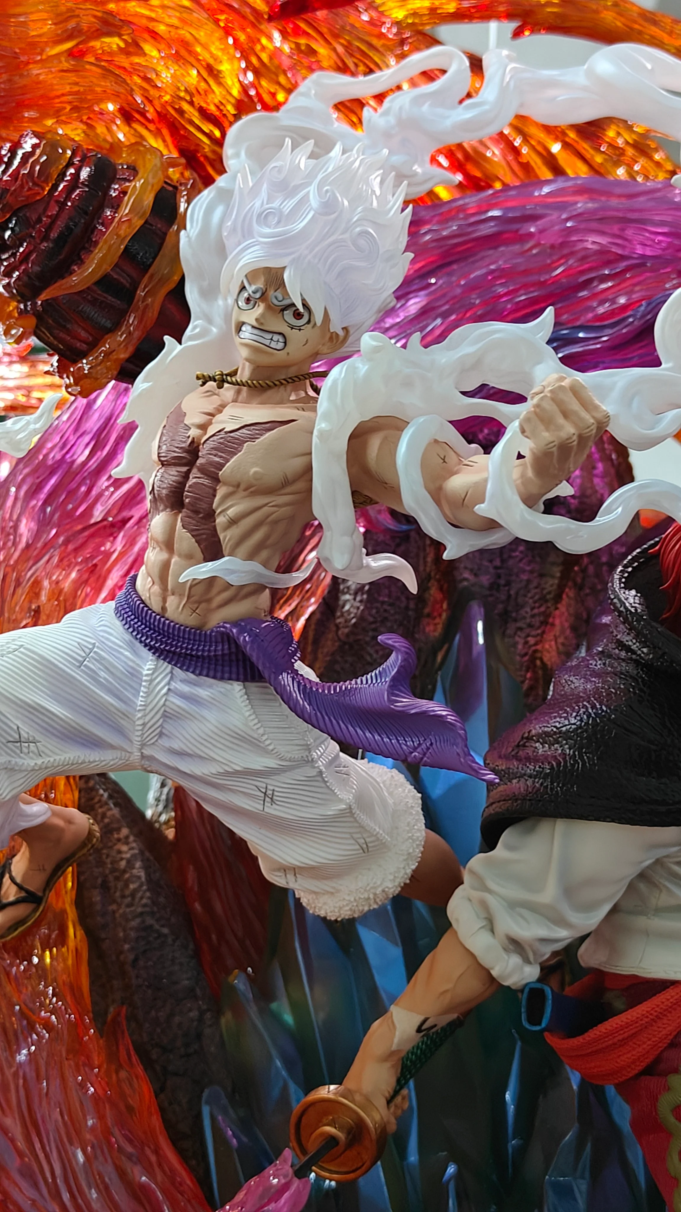 One Piece - Monkey D. Luffy & Shanks | 1:8 Resin Statue | von Monkey D. Studio - Image 7